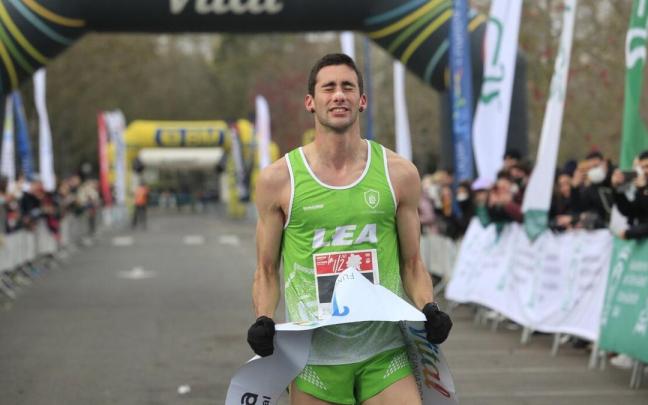 Urko Herran fue el ganador de la pasada Media Maratón de Vitoria Urko Herran fue el ganador de la pasada Media Maratón de Vitoria