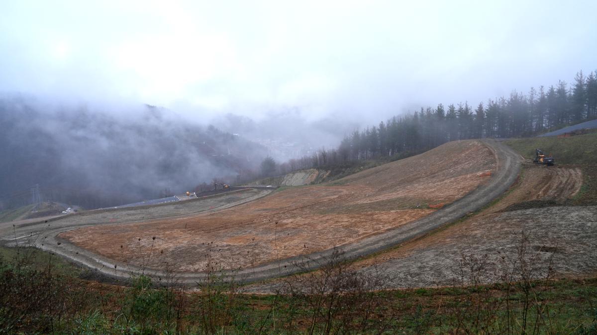 La situación actual del terreno sellado es preocupante según se recoge en el acta de la inspección realizada