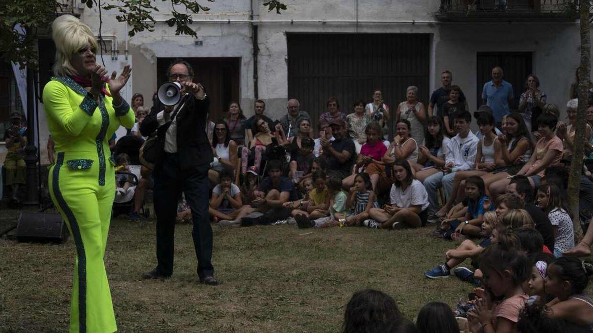 Obra en el Festival de Teatro de Humor de Araia