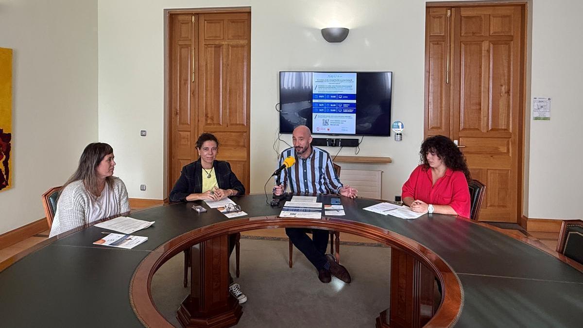 Presentación de la campaña para la captación de nuevos socios para la comunidad energética TEK Eibar.