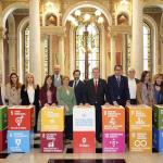 El acto de presentación de 'Bilbao sostenible: Agenda 2030 y ODS' ha contado con la asistencia de un numeroso grupo de personas implicadas en el proceso que se ha llevado a cabo en el Consistorio, así como instituciones, entidades y agentes loca