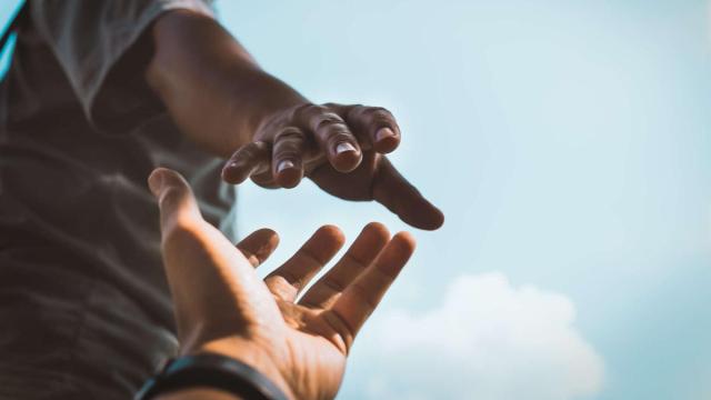 El voluntariado sostiene la atención a quienes más lo necesitan.