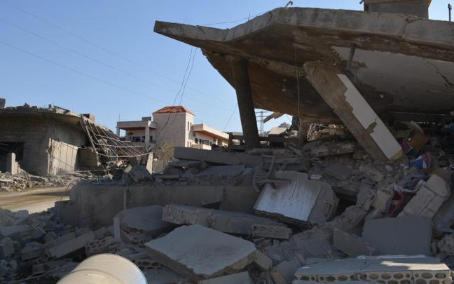 Edificios destruidos por ataques aéreos israelíes en Líbano.