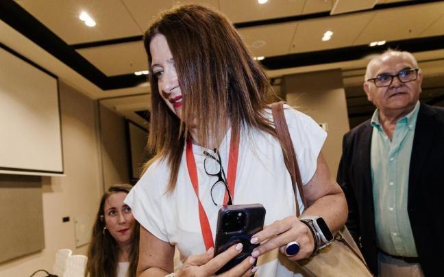 La exmilitante socialista Leire Díez, en una comparecencia ante los medios de comunicación.