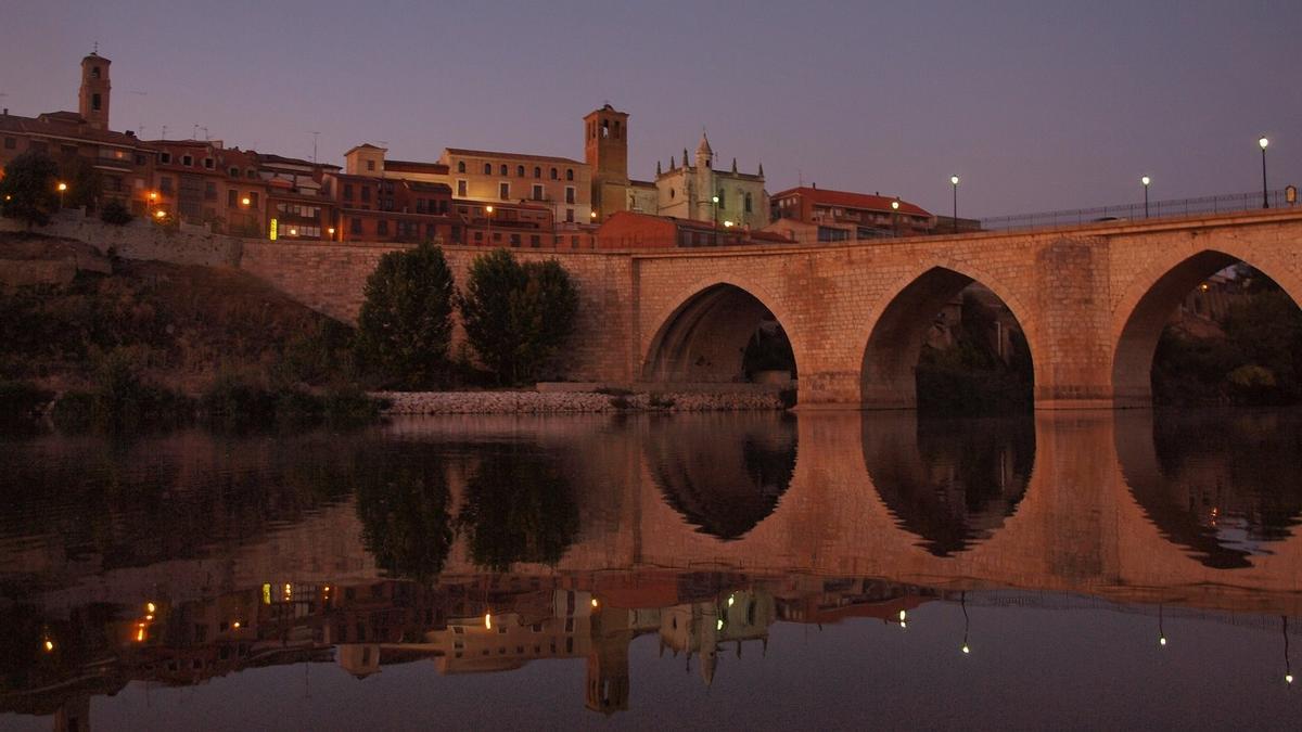 Puente de Tordesillas