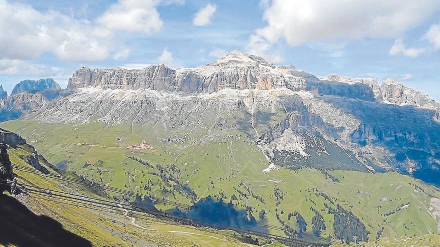 Grupo Sella mendi multzoa.