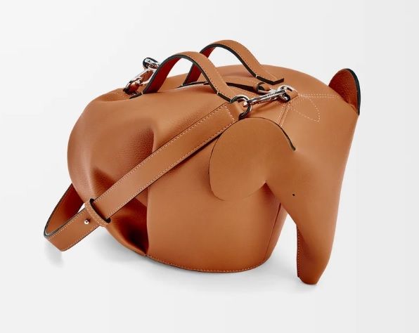 El bolso con forma de elefante que nació con fines benéficos.