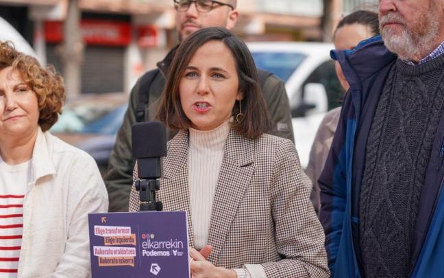 Pilar Garrido, Ione Belarra y Juantxo López de Uralde.