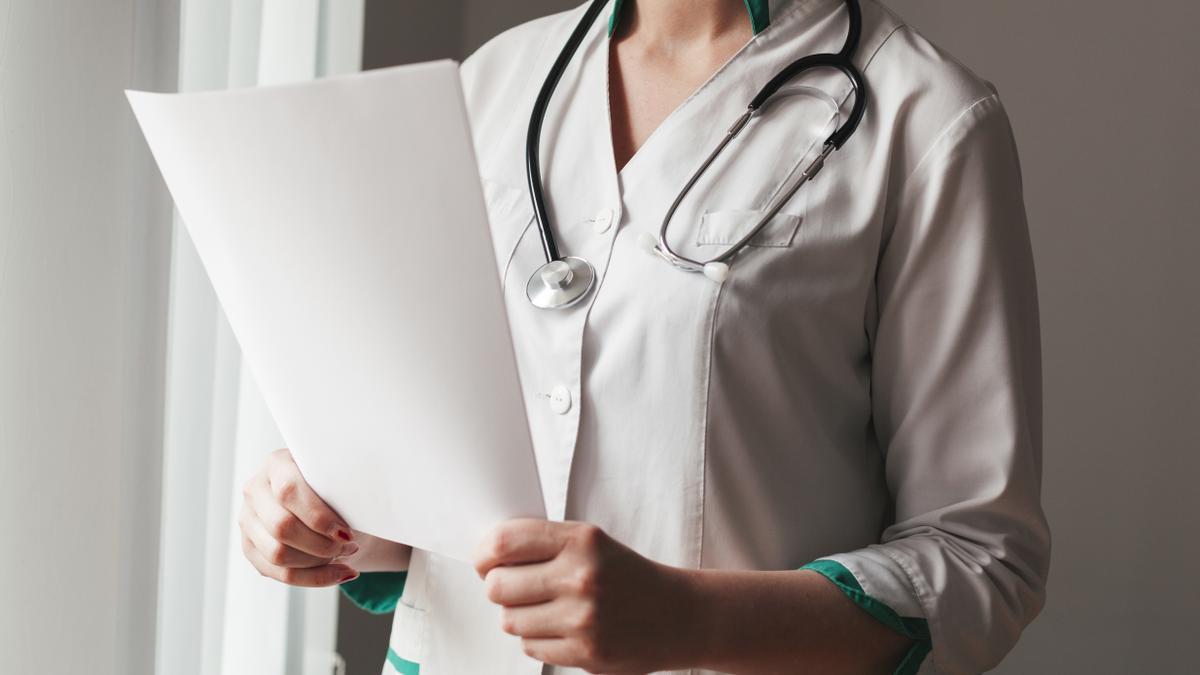 Imagen de archivo de una doctora.