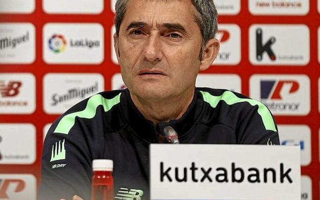 Valverde, en la conferencia de prensa del s&aacute;bado en Lezama. | FOTO: EFE
