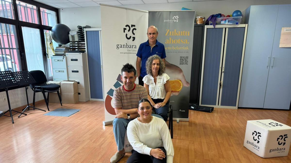 Presentación de la programación para el nuevo curso de la dinámica familia musical de Ganbara.