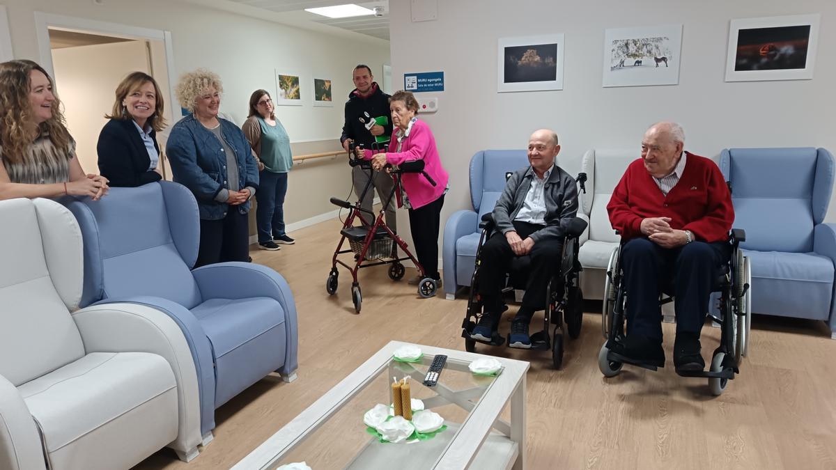 Visita a la primera planta que ha sido renovada en la residencia Iturbide.