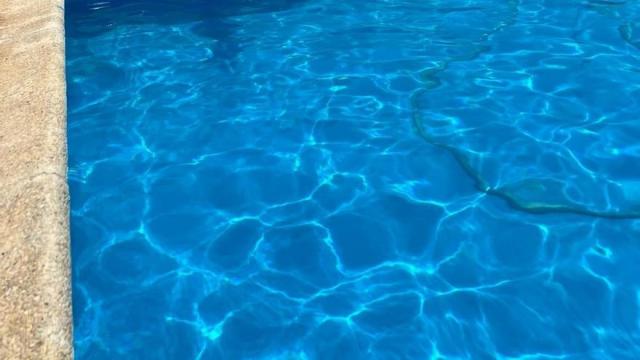 Imagen recurso de una piscina.