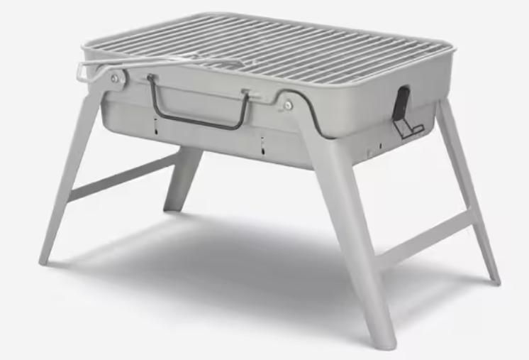 Barbacoa viral de Decathlon ya montada