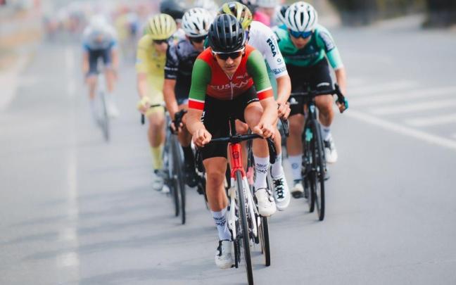 El asturiano liderando el pelotón