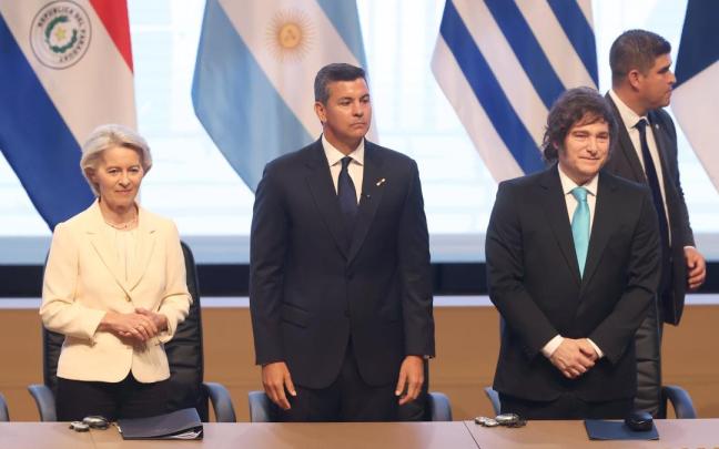 La firma del histórico acuerdo de libre comercio entre la Unión Europea (UE) y el Mercosur.