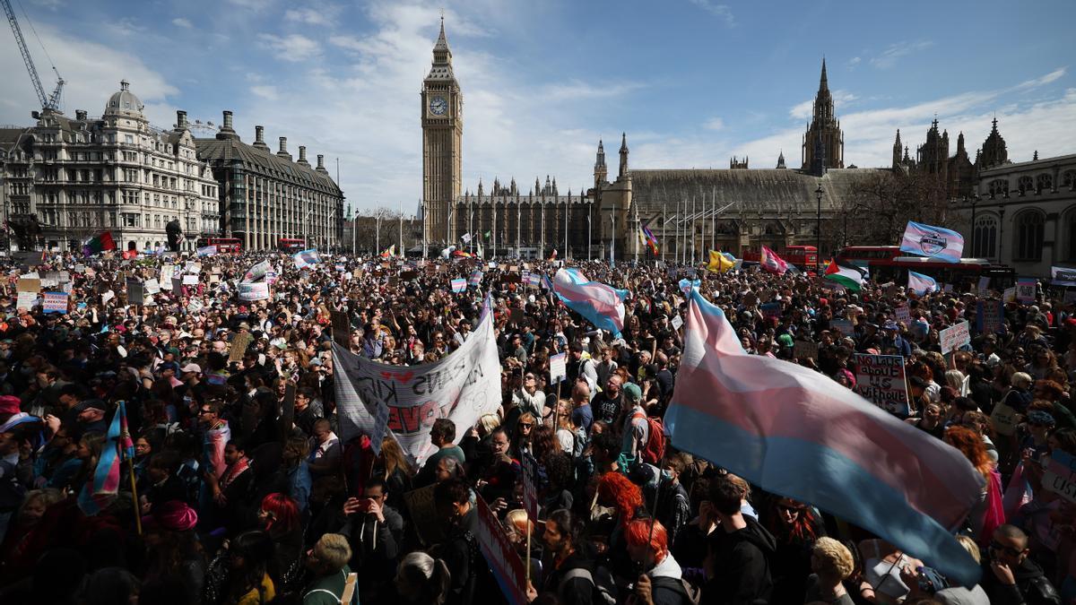 Manifestación por los derechos de las mujeres trans en Londres