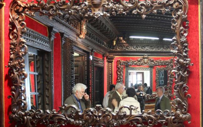 El espectacular Salón de los Espejos del Palacio Agirre servirá de marco al encuentro / N.G. El espectacular Salón de los Espejos del Palacio Agirre servirá de marco al encuentro