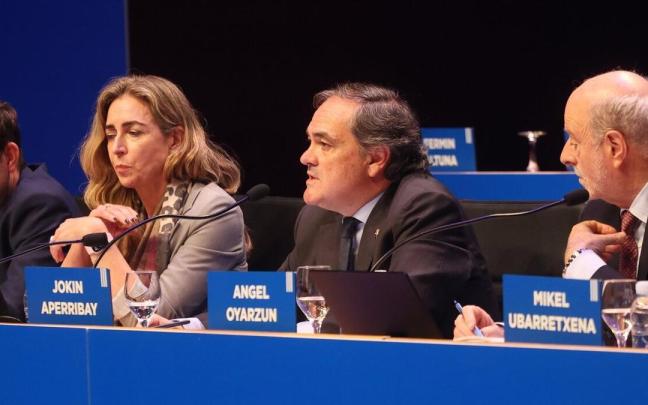 Jokin Aperribay, durante la junta de accionistas de la Real Sociedad. / IKER AZURMENDI