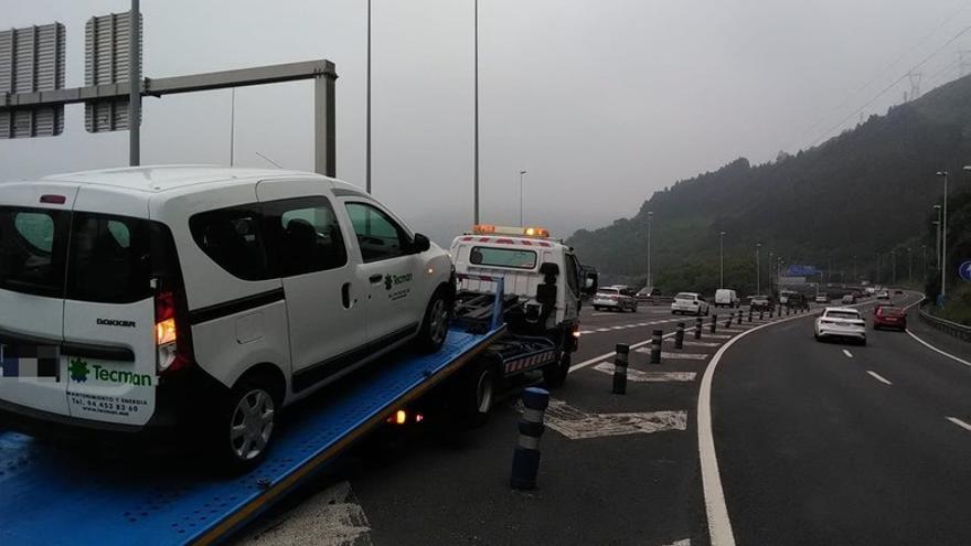 El servicio de grúas de rescate del Gobierno vasco intervino en 573 incidentes de tráfico durante 2023.
