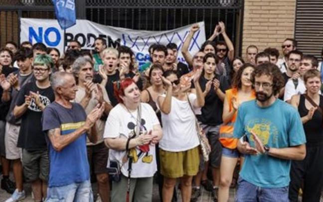Paralizado durante diez días el desahucio de Daniel, el físico e investigador de la UV, previsto para este miércoles.