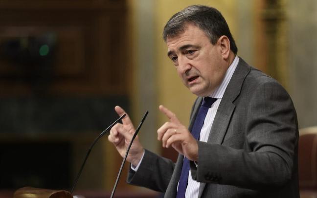 El portavoz del PNV en el Congreso, Aitor Esteban El portavoz del PNV en el Congreso, Aitor Esteban