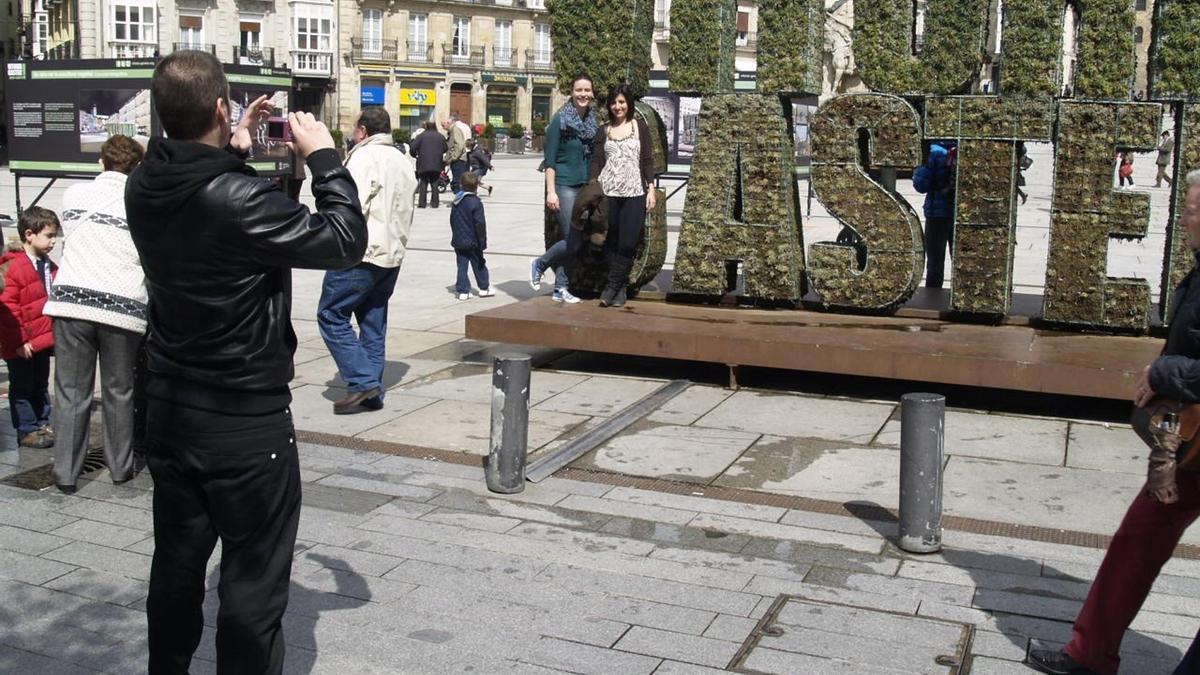 Gasteizko Udalak 111.600 euro inbertituko ditu Adimen Turistikoko Sisteman.