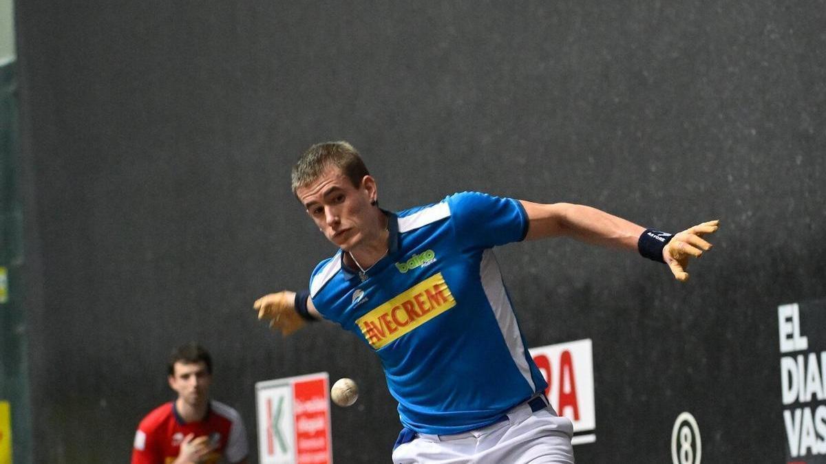 Jaka y Mariezkurrena II vencen con autoridad a Elezkano II y Martija en Bilbao (9-22).