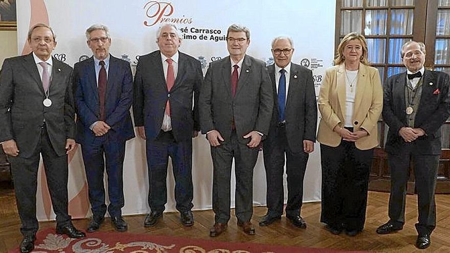 Juan Ignacio Goiria, Pepe Quintas, Javier Oleaga, Juan Mari Aburto, Paco Dehesa, Teresa Laespada y Ricardo Franco Vicario.