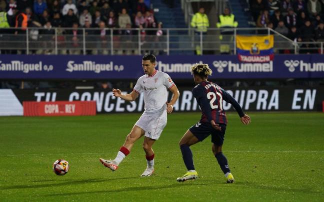 Pasaje del Eibar-Athletic de ayer que supuso el pase de los rojiblancos a octavos de final
