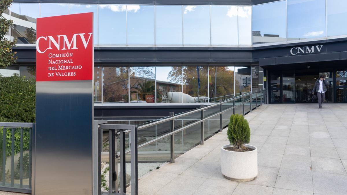 Exterior de la sede de la Comisión Nacional del Mercado de Valores (CNMV)