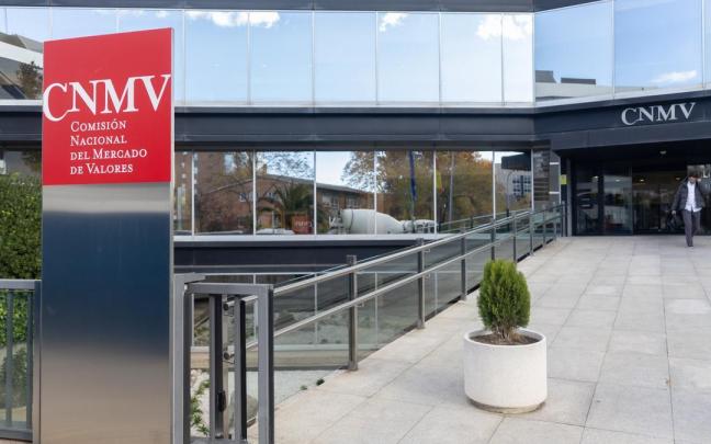 Exterior de la sede de la Comisión Nacional del Mercado de Valores (CNMV)