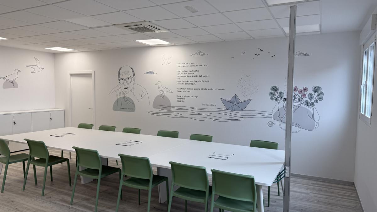 Interior del nuevo aula de estudio en Getaria.