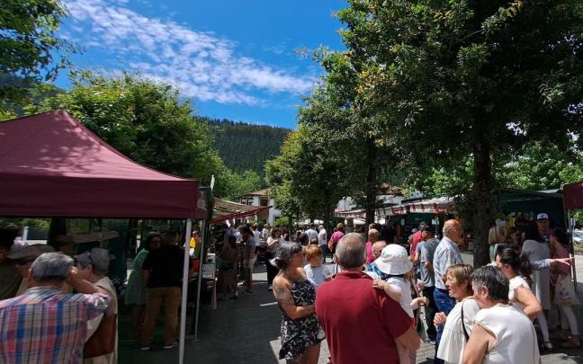 La feria de Bedia se celebra este domingo con más puestos de venta alimenticios y artesanales / Cedida La feria de Bedia se celebra este domingo con más puestos de venta alimenticios y artesanales