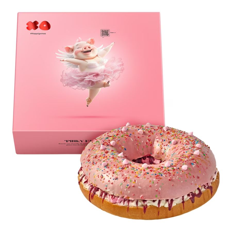 Rosconut Pinky Fantasía de chantilly de hierba limón y piruletas de frambuesa, glasa rosa de peta zetas y merengues crujientes Happigxmas XO