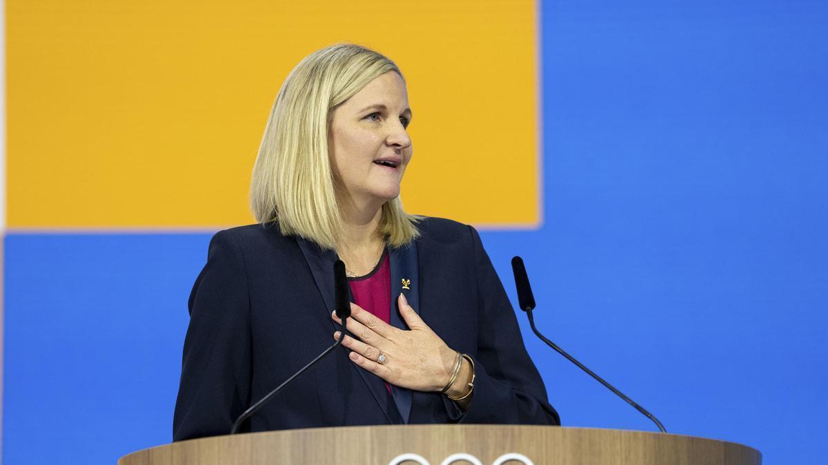 Kirsty Leigh Coventry se ha convertido en la primera mujer presidenta del COI.