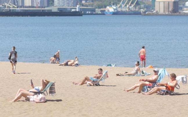 En imágenes: Temperaturas de agosto en pleno mes de mayo en Bizkaia En imágenes: Temperaturas de agosto en pleno mes de mayo en Bizkaia