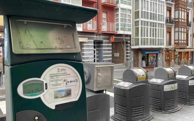 Gasteizko TAOren ordenantza berria irailaren 15ean sartuko da indarrean eta 11.110 plaza izango ditu.