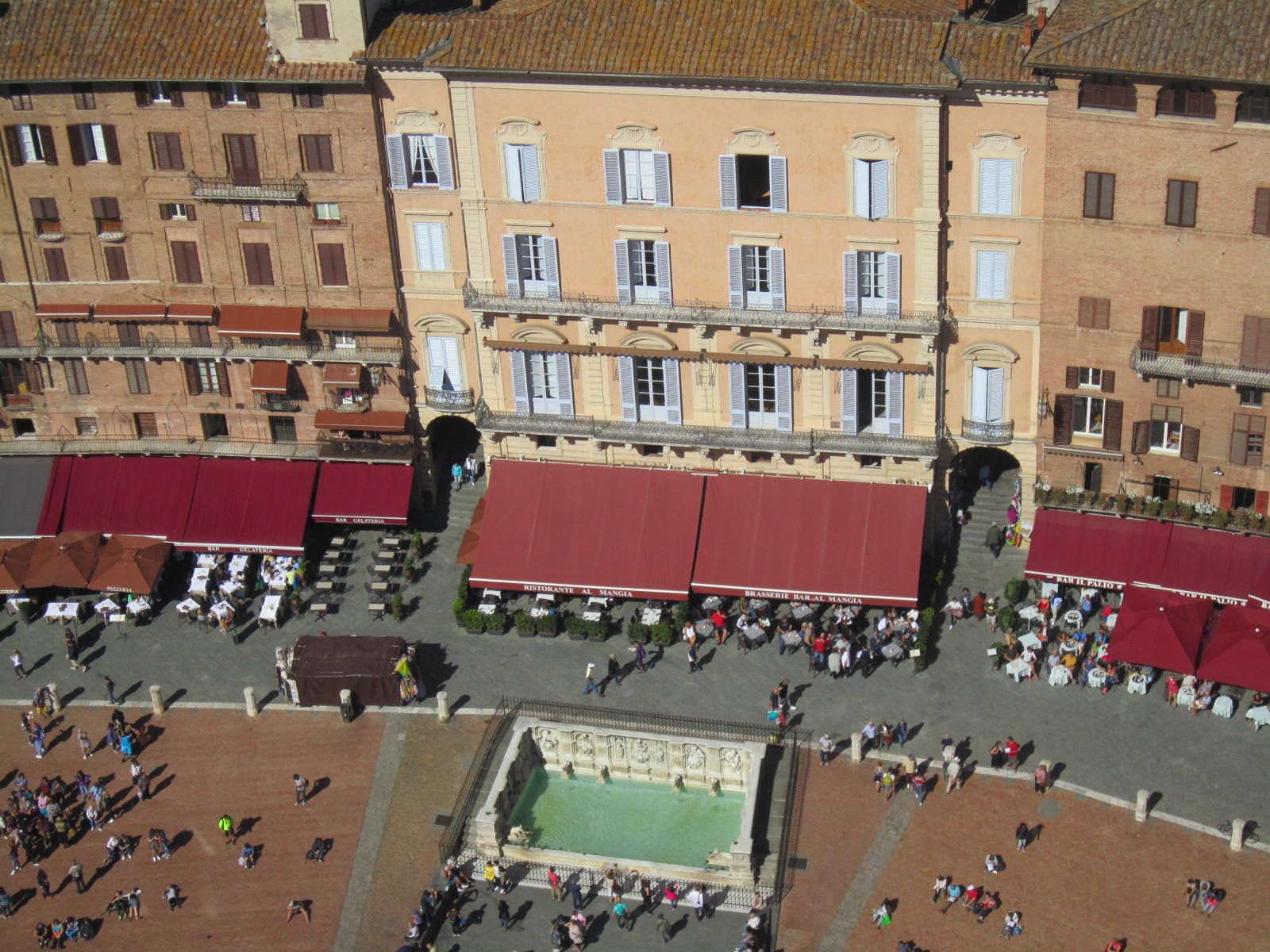Vista de la plaza del Campo, donde se desarrolla la carrera.
