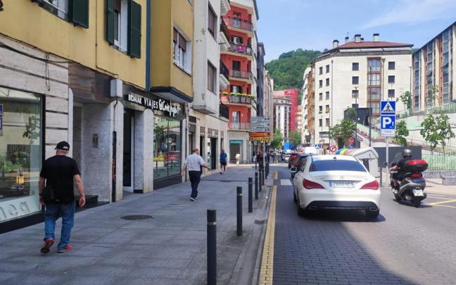 Vista del centro de la ciudad armera, a la altura de Errebal Plazia.