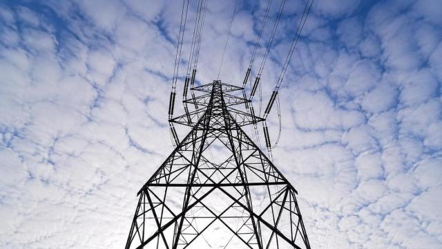 Torre del tendido eléctrico en Reino Unido.