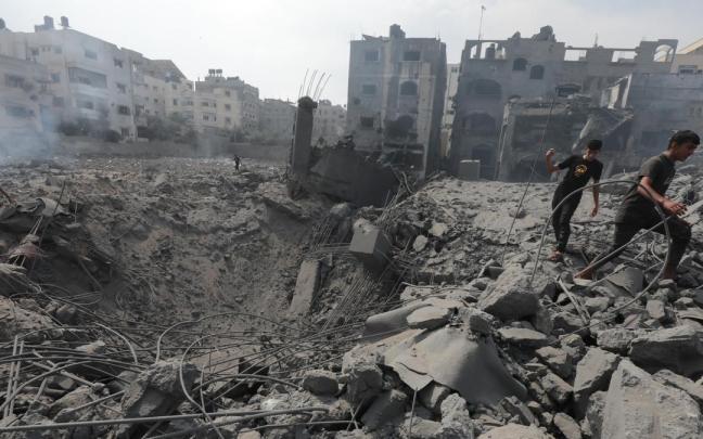 Los bombardeos sobre Gaza han continuado en las últimas horass.