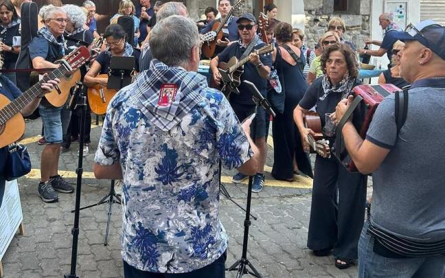 Igandean Kalez kale kantari ekimena izango da