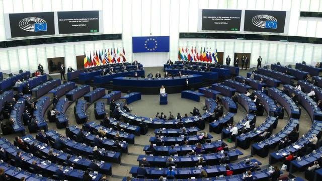 Votación en el pleno del Parlamento Europeo.