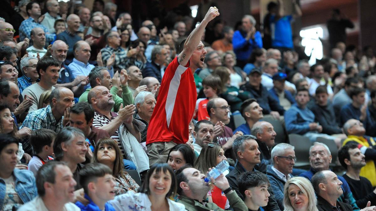 Laso gana a Altuna III en la liguilla de cuartos de final del Manomanista en el Bizkaia de Bilbao.