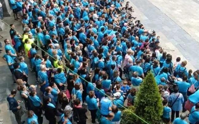 Marcha contra cancer mama metastásico en Laudio en 2024