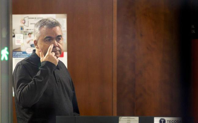 Santos Cerdán entrando a los juzgados.