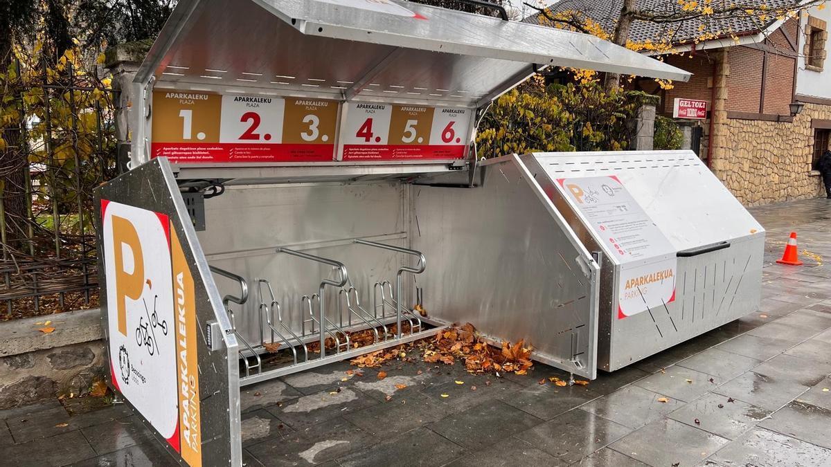 Nuevos aparcamientos seguros para las bicicletas en Beasain.