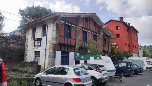 El espacio conocido como la Estación albergará la zona para el aparcamiento y pernocta de autocaravanas en Zestoa