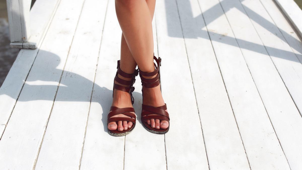 Calzado de verano [Foto: Freepik]
